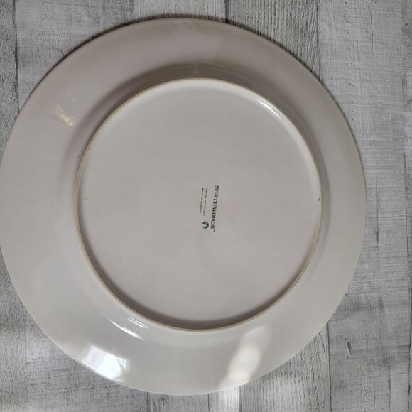 Christmas Northwoods Dinner Plate With Festive Red Hearts & Reindeer Design - Picture 3 of 4